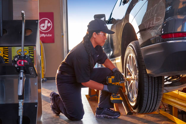 Tire and store lube